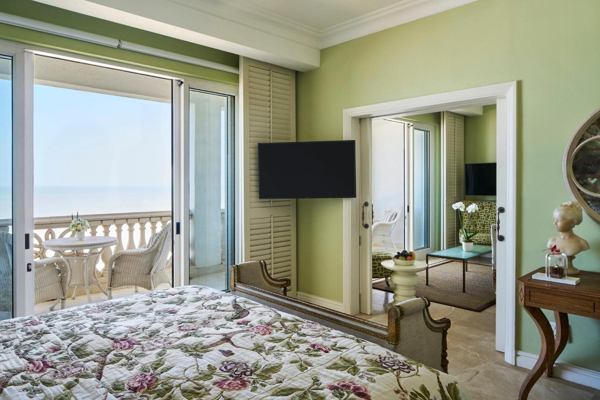 ดิออยสเตอร์บ๊อกซ์ Hotel อัมลังงา ภายนอก รูปภาพ